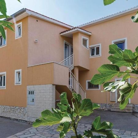 Appartamento Valdebek 2 Pola Esterno foto
